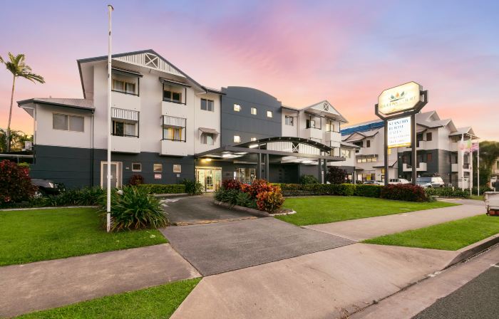 Cairns Queens Court
