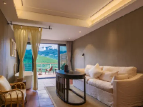 Guming's Nest Mid-Levels Hotel Hotels in Shuangjiang