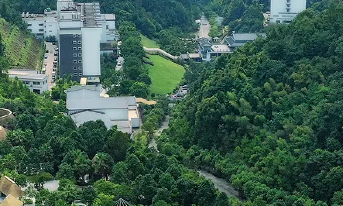 Xinfeng Utop Spring Primeval Forest Resorts
