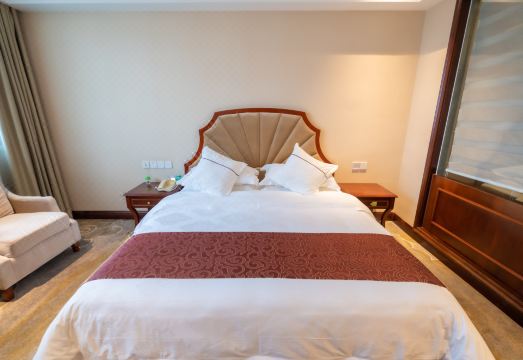 Minhang Julong Hotel Hotel Overview