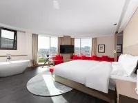 Yinchuan Meirui·Yue Hotel (Yuhuangge Gulou Pedestrian Street Branch) Hotels in Yinchuan