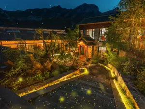 Puju Hupan Hotel