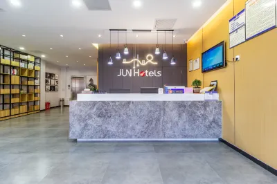 Junyi Chain Hotel (Anxin Hot Spring Garden)