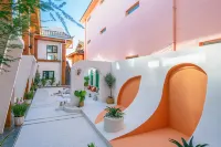 Yufan Light Luxury Xiaozhu Inn Hotel in zona Lover Tree