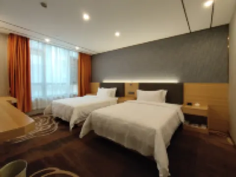 Hotels in Manhattan West Lindt Hotels in Xilin