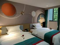 Yongxing National Day Business Hotel
