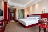 Golden Cube Hotel