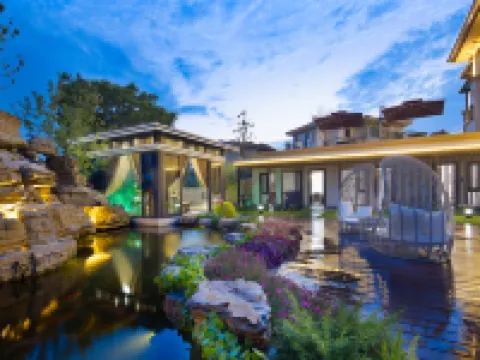 Jingshan Yujingyuan Villa Hotels in Jingshan