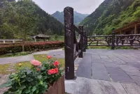 Xiuning Wuli Homeland Scenic B&B
