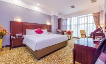 Shaoguan Yishan Business Hotel (Xihe Sports Center Store)
