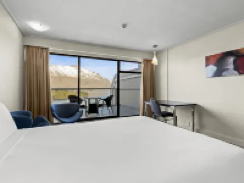 Copthorne Hotel and Apartments Queenstown Lakeview Hotels in Queenstown