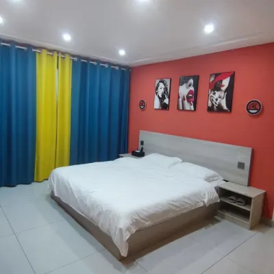 Ziyan Homestay (Jiaozuo University Renmin Road) Hotels near Jiaozuo Normal College (New Campus)