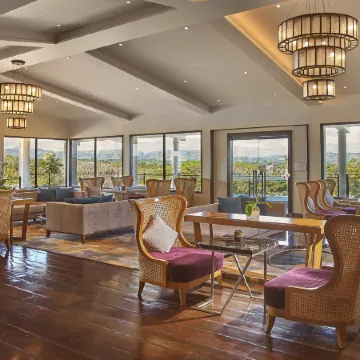 Quest Plus Conference Center, Clark