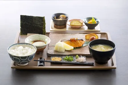 札幌環球景觀飯店（原 札幌皇家住宿飯店）
