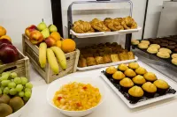 B&B HOTEL Cartagena Cartagonova - breakfast