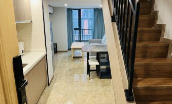 OCT Harbour Plus Easygoing Hotel