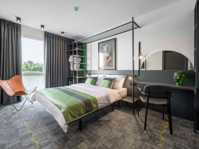 Joy 5 Hotel & Spa