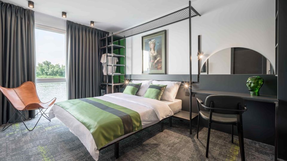 Joy 5 Hotel & Spa