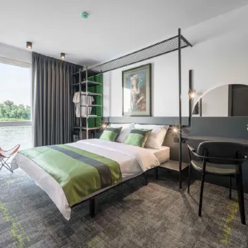 Joy 5 Hotel & Spa