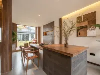 Yulong August Guanshanhai Light Luxury Homestay Hotels in Yulong