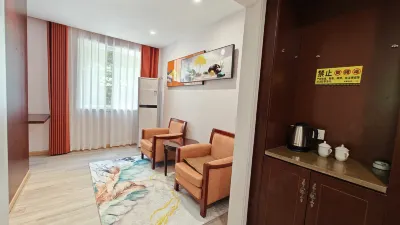 Jiulongxia Holiday Resort Отели рядом с достопримечательностью «Пейзаж в ущелье Коулун»