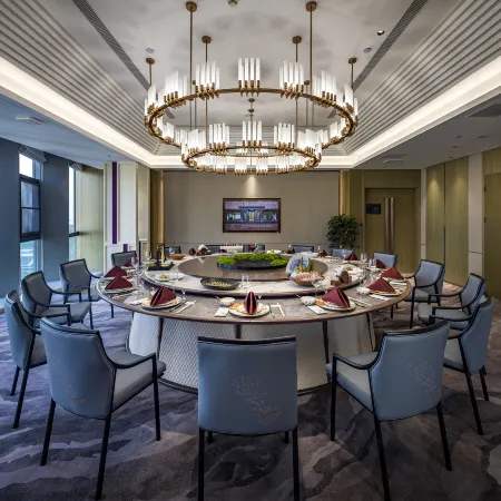 Pingdingshan Pingfa Maison New Century Hotel
