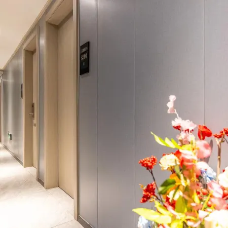 Lansheng Apartment