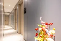 Lansheng Apartment