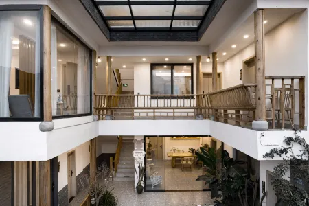 Jiansu Yunju Homestay Отели рядом с достопримечательностью «Gaomiao Ancient Town»