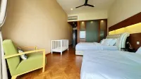 6th Straits Quay Seafront Suite - Rare Marina & Seaview