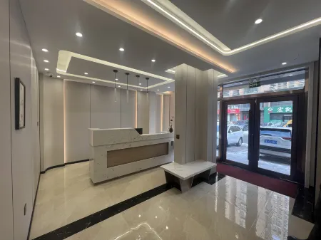 Dongfeng Qiduo Apartment Отели в г. Дунфэн