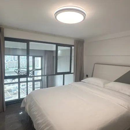 Yujian · Luxury Loft Apartment (Dabu Aoyuan Plaza)