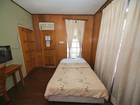 Hotel O Teratak Samuderakita, Chalet & Guesthouse Hotels in Batu Rakit