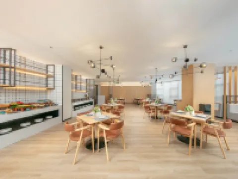 Country Inn & Suites by Radisson Hotel (Guangan Huayingshan) Hotels in Huaying