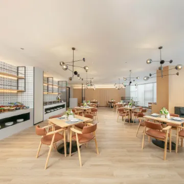 Country Inn & Suites by Radisson Hotel (Guangan Huayingshan)