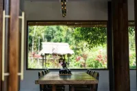 Fanjing Mountain Moyunjian (Yunshe Shenlongtan store) - Pet friendly