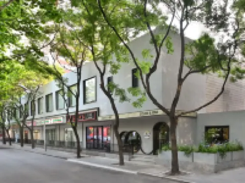 โรงแรมเซไฉ่ทงเฉิน (สถานีรถไฟใต้ดินกวางซีเหมิน โรงพยาบาลมิตรภาพจีน-ญี่ปุ่น ปักกิ่ง)