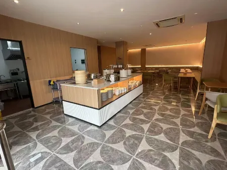 HUAYUEJINGZHIHOTEL Отели рядом с достопримечательностью «Linqing Canal Cultural Scenic Area - Aotouji»