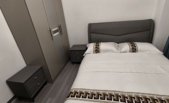 Qingfeng Xiaozhu Homestay