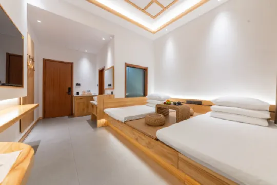 Mount Wutai Yunyin Mountain Residence B&B Отели в г. Утайшань