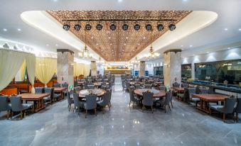 Duku Tianlai International Hotel (Duku Highway Zero Starting Point)