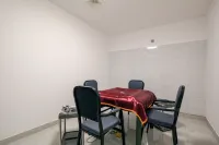 Sanshi Hotel (Gasa Flower Street)