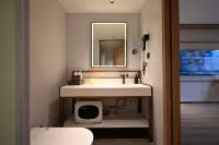 イーロンホテル（武漢黄鶴楼長江大橋）