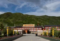 Songpan Zangwang Legend Resort Hotel