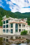 Muyun Mountain Residence Homestay (Luding Dadu River) - เปิดใหม่
