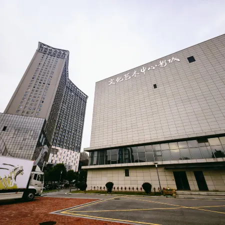 Yingtan Yunman Light Luxury Hotel