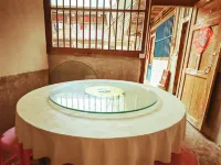 Longyan Amis Family Featured Tulou Homestay (Chuxi Tulou Scenic Area Branch) - صديق للحيوانات الاليفة