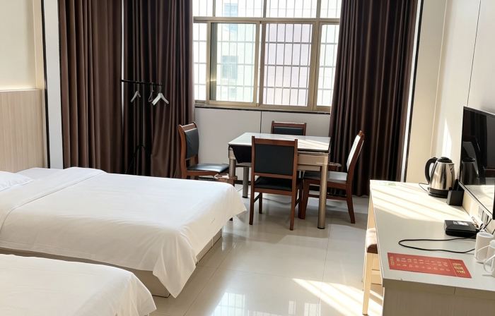 Chongren Pingyuan Hotel