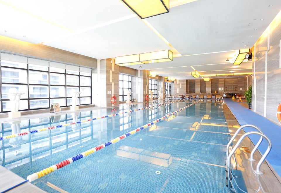 1. 힐튼 광저우 바..