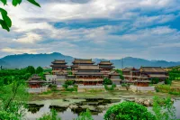 薊州盤山威斯登度假飯店（天津傳媒學院店） 別是一天附近的飯店